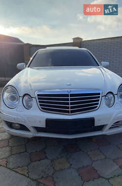 Mercedes-Benz E-Class 2008