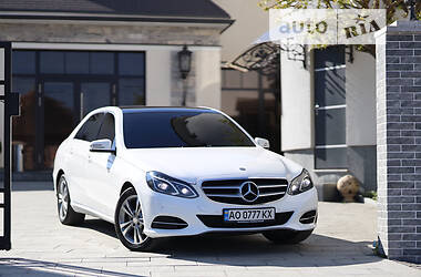 Седан Mercedes-Benz E-Class 2013 в Мукачево