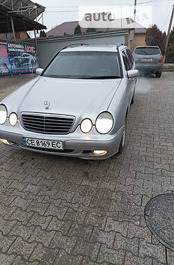 Универсал Mercedes-Benz E-Class 2001 в Черновцах