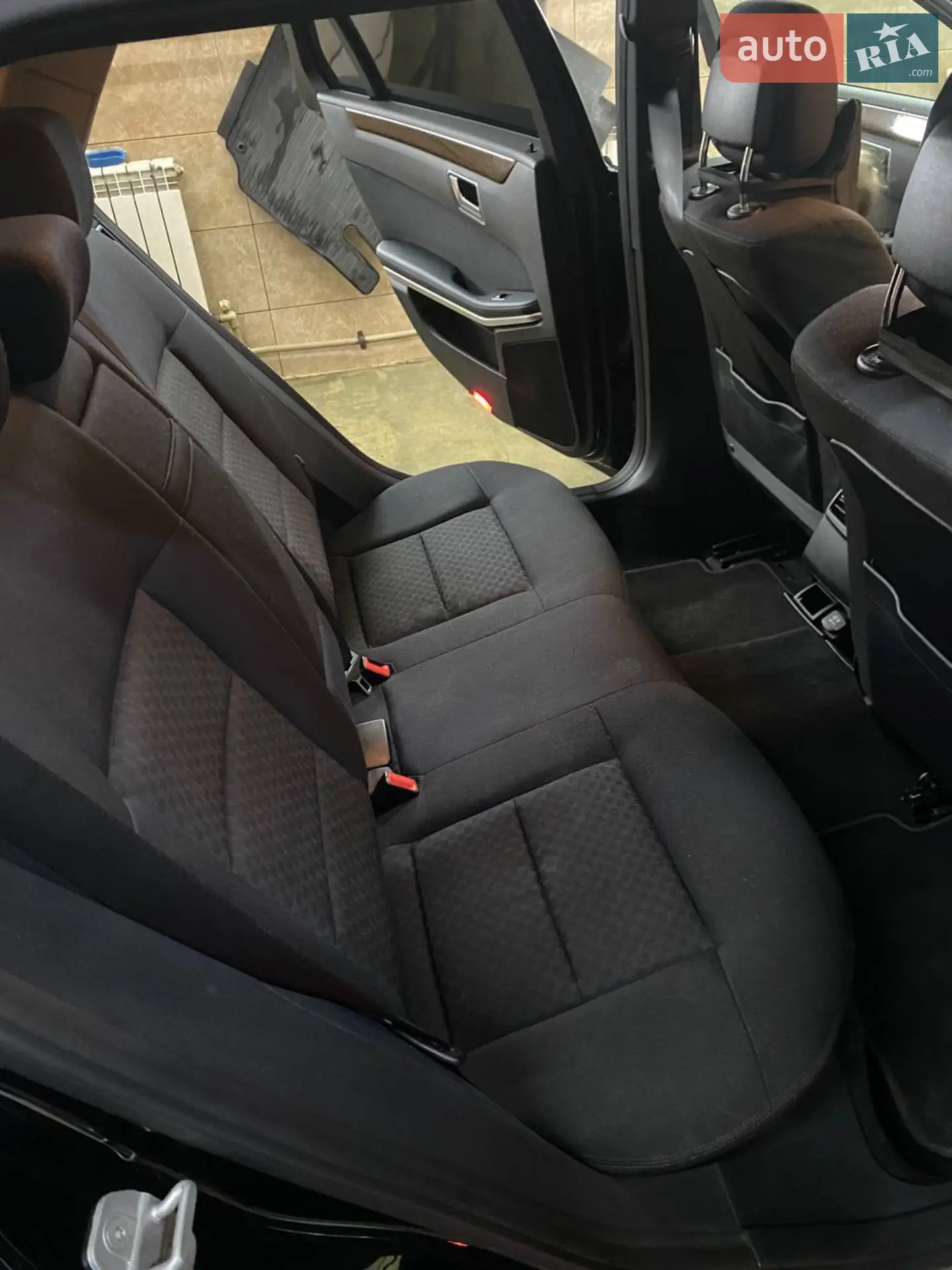 2010 Mercedes-Benz E-klasse - мініатюра 5
