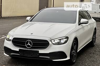 Седан Mercedes-Benz E-Class 2021 в 