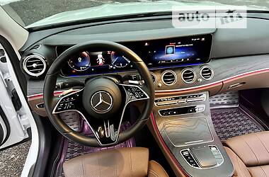 Седан Mercedes-Benz E-Class 2021 в 