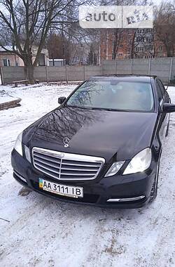 Mercedes-Benz E-Class 2011 Mercedes-Benz E-Class 2011