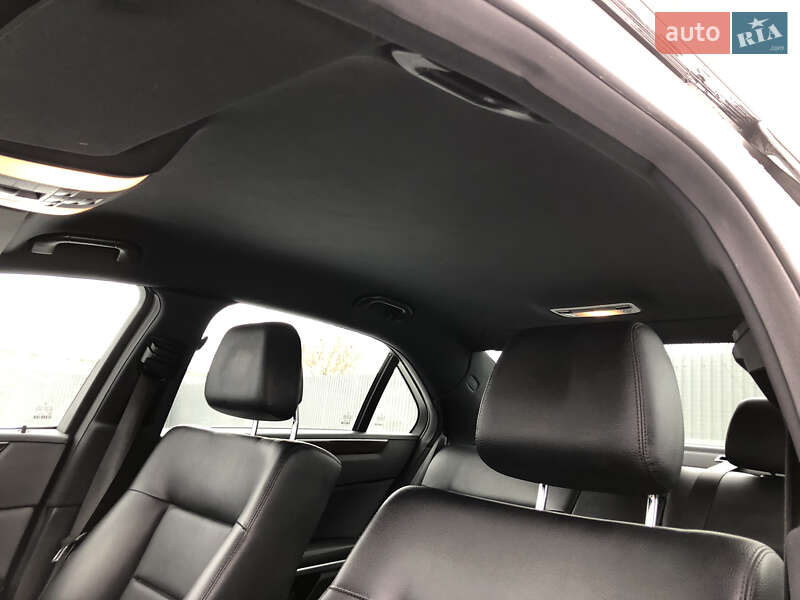 Седан Mercedes-Benz E-Class 2011 в Сарнах