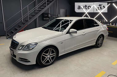 Mercedes-Benz E-Class 2012