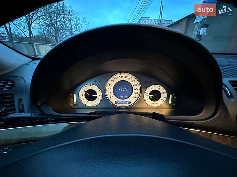 Седан Mercedes-Benz E-Class 2006 в Одесі фото 12 Седан Mercedes-Benz E-Class 2006 в Одесі