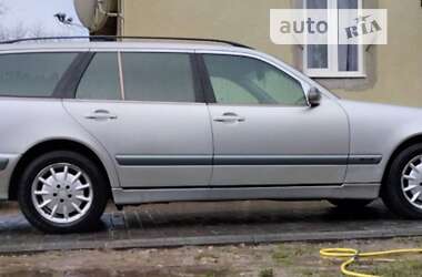Универсал Mercedes-Benz E-Class 2001 в 