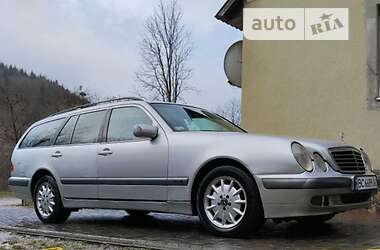 Универсал Mercedes-Benz E-Class 2001 в 