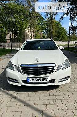 Mercedes-Benz E-Class 2011