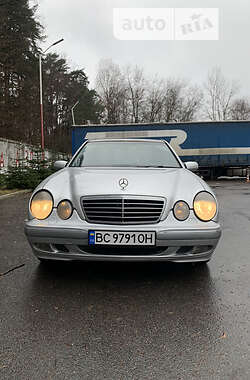 Седан Mercedes-Benz E-Class 2000 в Львове