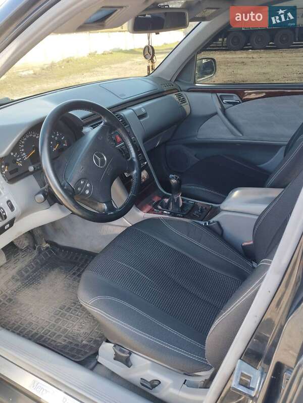 Седан Mercedes-Benz E-Class 2000 в Баштанке фото 10 Седан Mercedes-Benz E-Class 2000 в Баштанке