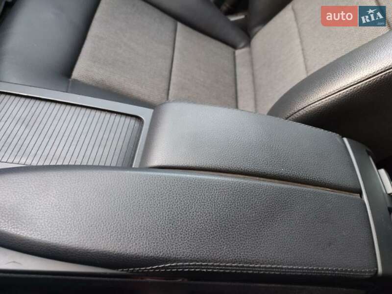 Універсал Mercedes-Benz E-Class 2011 в Шостці