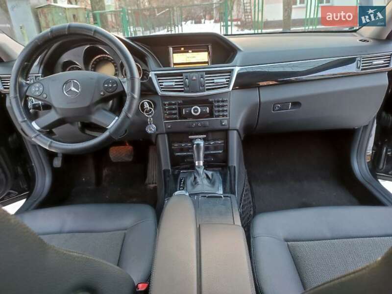 Універсал Mercedes-Benz E-Class 2011 в Шостці