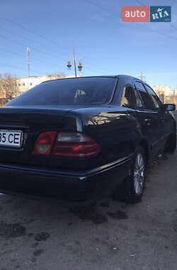 Седан Mercedes-Benz E-Class 1997 в 