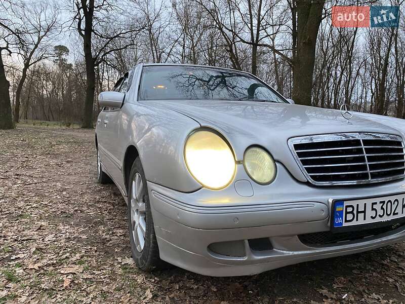 Седан Mercedes-Benz E-Class 1999 в Одесі