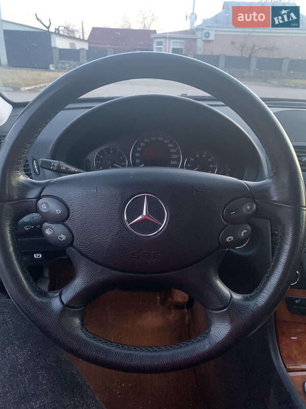 Универсал Mercedes-Benz E-Class 2006 в Умани