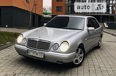 Седан Mercedes-Benz E-Class 1998 в Ивано-Франковске