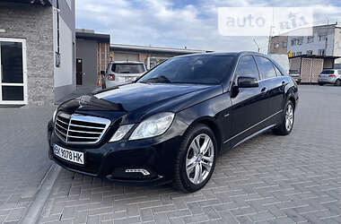 Mercedes-Benz E-Class 2009