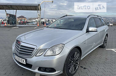 Mercedes-Benz E-Class 2011 Mercedes-Benz E-Class 2011