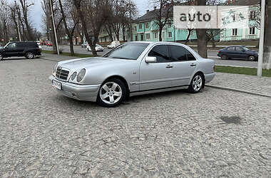 Седан Mercedes-Benz E-Class 1997 в Хмельницком
