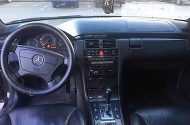 Универсал Mercedes-Benz E-Class 1998 в Виннице