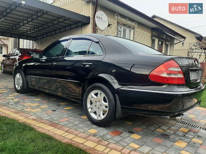 Mercedes-Benz E-Class 2003