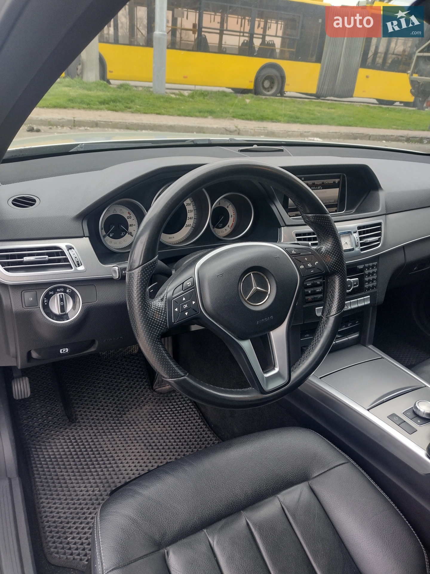 2014 Mercedes-Benz E-klasse - мініатюра 15