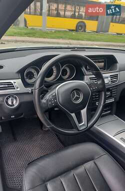 Седан Mercedes-Benz E-Class 2014 в Киеве