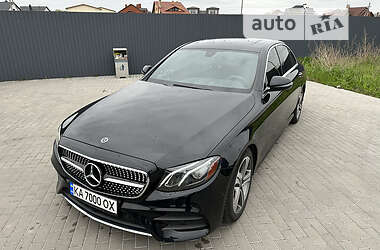 Седан Mercedes-Benz E-Class 2017 в 