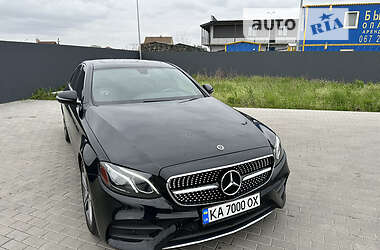 Седан Mercedes-Benz E-Class 2017 в 