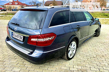 Универсал Mercedes-Benz E-Class 2010 в 