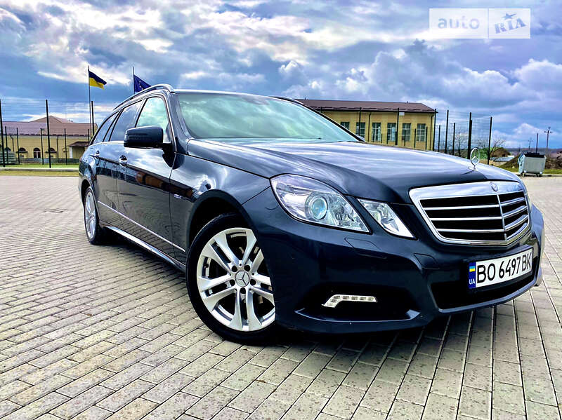 Універсал Mercedes-Benz E-Class 2010 в Бучачі