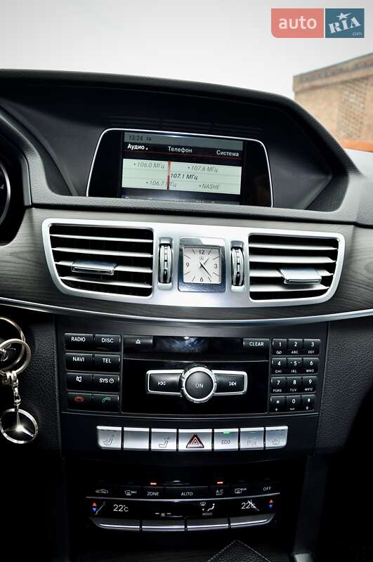Седан Mercedes-Benz E-Class 2013 в Хмельницком