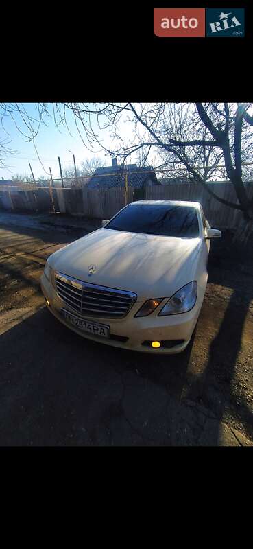 Седан Mercedes-Benz E-Class 2010 в Костянтинівці (Краматорського району)