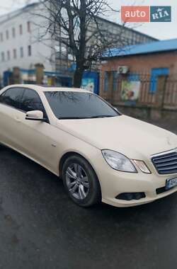 Седан Mercedes-Benz E-Class 2010 в 