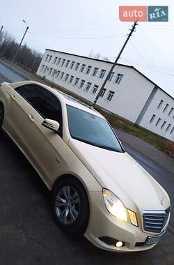 Седан Mercedes-Benz E-Class 2010 в Константиновке