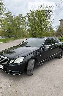 Седан Mercedes-Benz E-Class 2011 в Білій Церкві