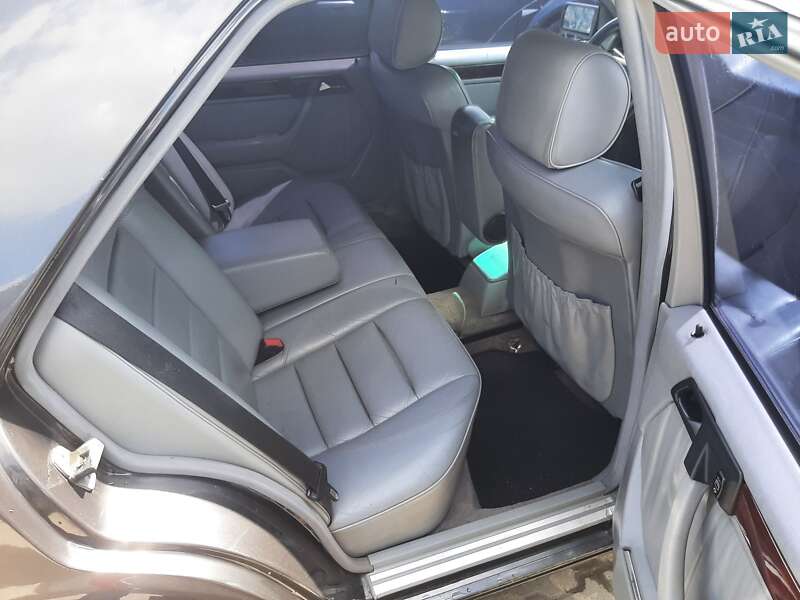 Седан Mercedes-Benz E-Class 1995 в Ивано-Франковске
