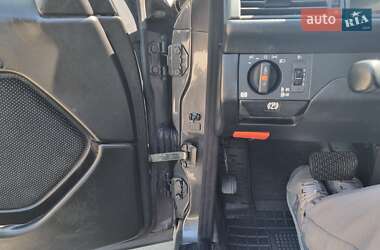 Седан Mercedes-Benz E-Class 1989 в 