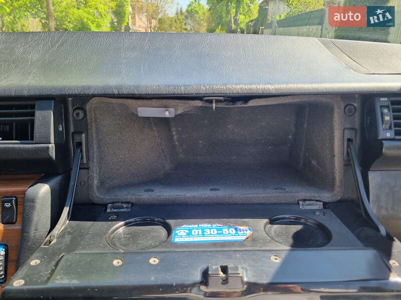 Седан Mercedes-Benz E-Class 1989 в Одессе фото 40 Седан Mercedes-Benz E-Class 1989 в Одессе