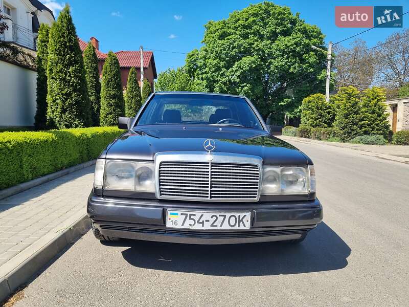 Седан Mercedes-Benz E-Class 1989 в Одессе фото 48 Седан Mercedes-Benz E-Class 1989 в Одессе