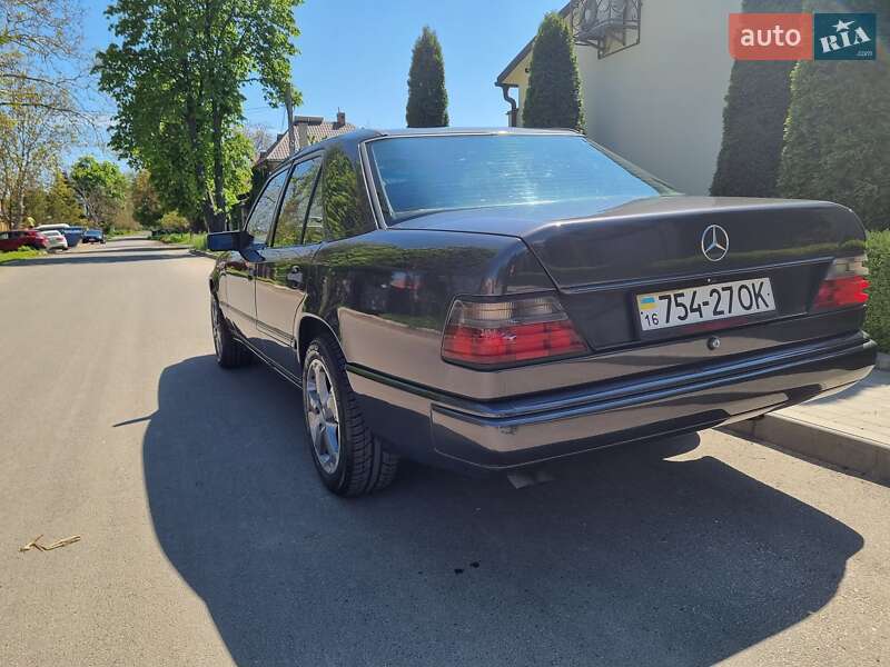 Седан Mercedes-Benz E-Class 1989 в Одессе фото 53 Седан Mercedes-Benz E-Class 1989 в Одессе