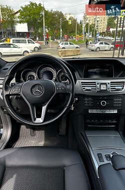 Універсал Mercedes-Benz E-Class 2016 в Чернівцях