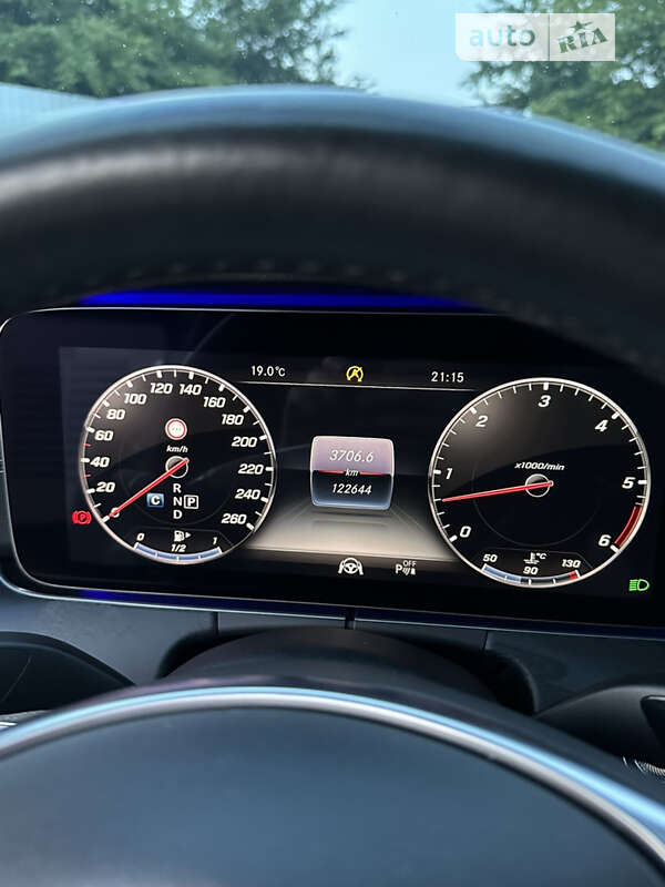 Седан Mercedes-Benz E-Class 2017 в Ивано-Франковске