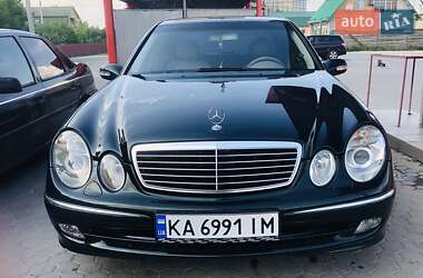 Седан Mercedes-Benz E-Class 2003 в Києві