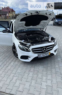 Универсал Mercedes-Benz E-Class 2018 в 