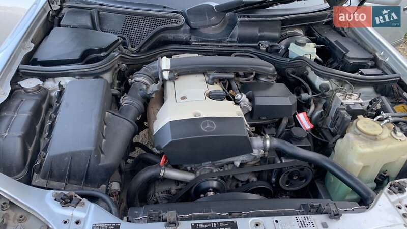 Седан Mercedes-Benz E-Class 1999 в Володимирі