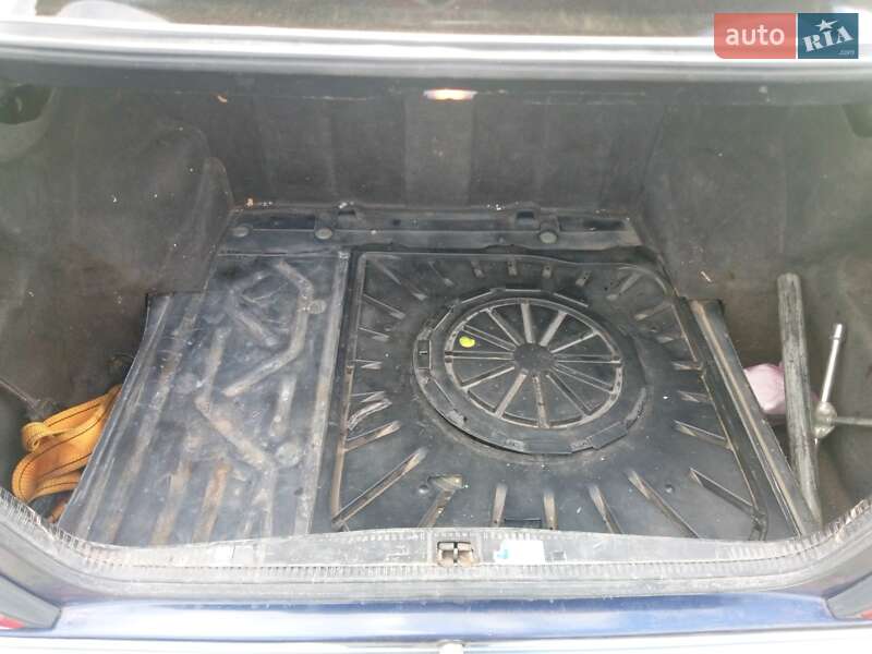 Седан Mercedes-Benz E-Class 1993 в Хмельницькому