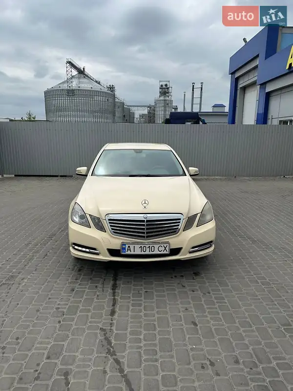 Mercedes-Benz E-Class 2013