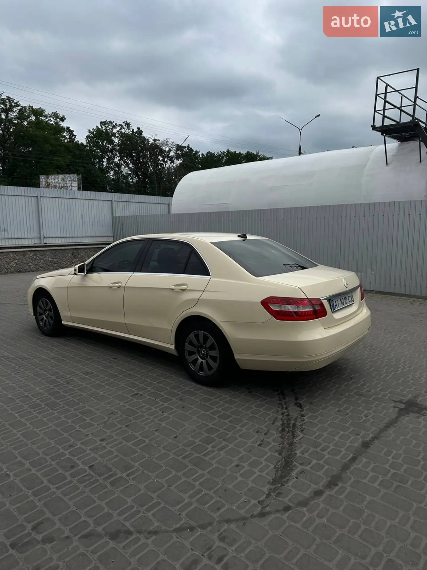 2013 Mercedes-Benz E-klasse - мініатюра 4